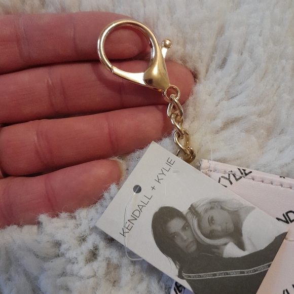 Kendall + Kylie Pink Card Holder NWT - Picture 2 of 8